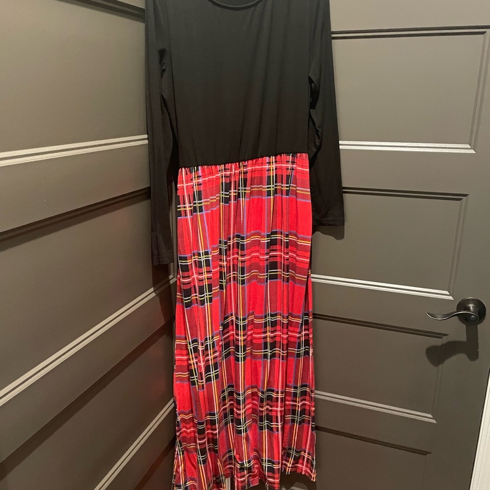 Chic Long Sleeve Plaid Maxi Dress